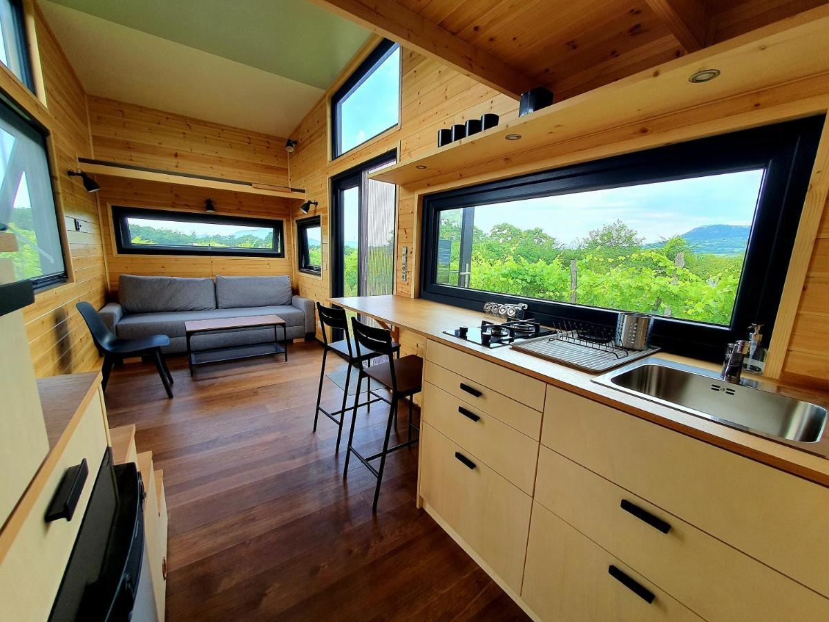 Pop Tiny House Balaton Apartment Kaptalantoti Bagian luar foto